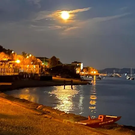 アパート Little Near Maggiore ヴェルバーニア