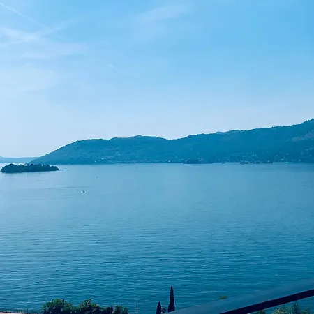 Suite Bijoux On Lake Maggiore 公寓 韦尔巴尼亚